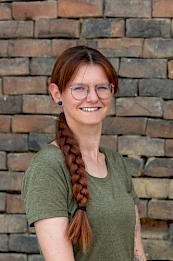 Rebecca Hofbauer, Tierarztordinationsassistentin